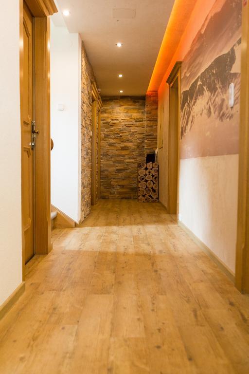Alpinhome Tux Phòng bức ảnh